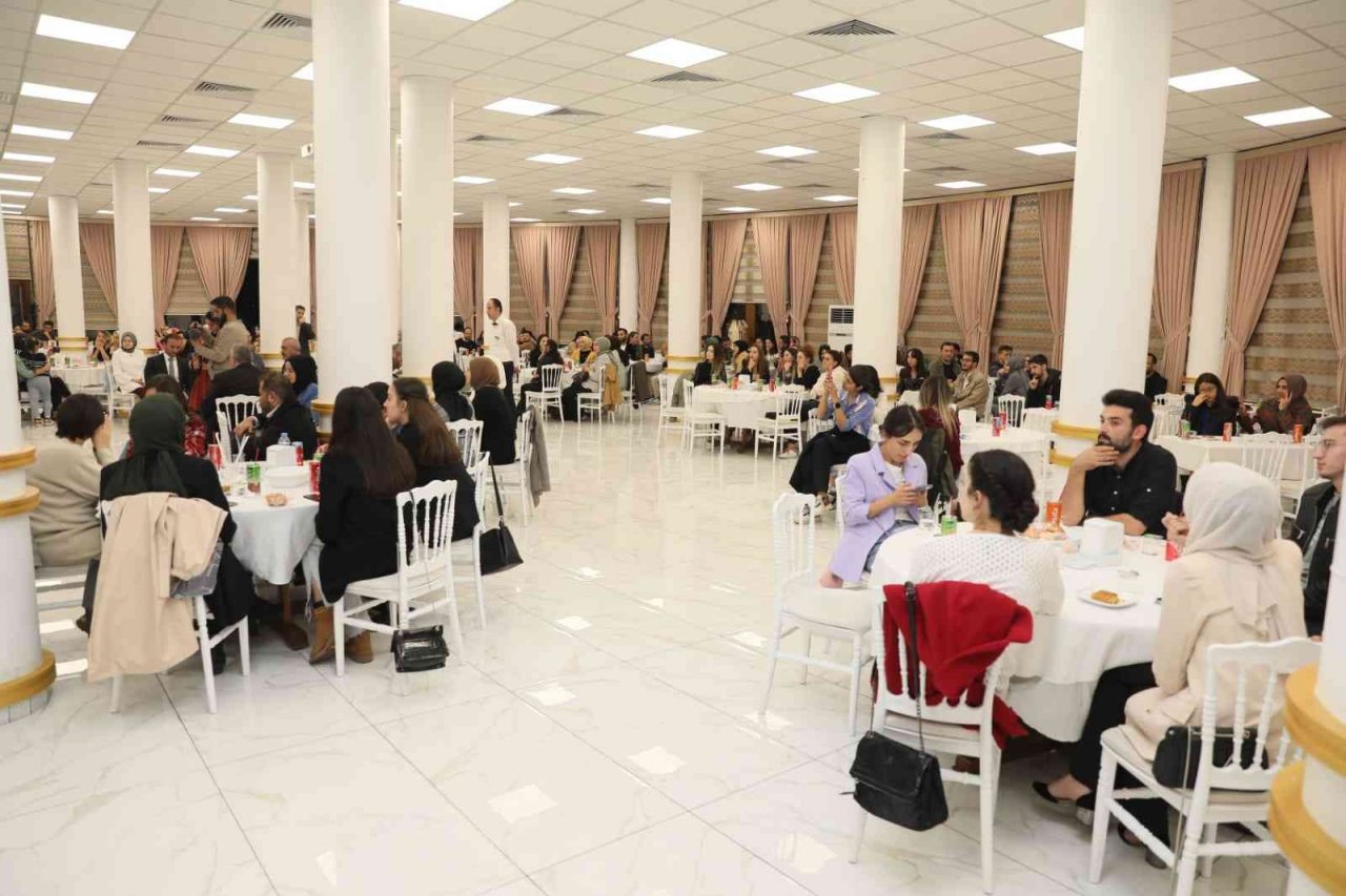 Başkan Öztekin, yeni atanan öğretmenlerle buluştu