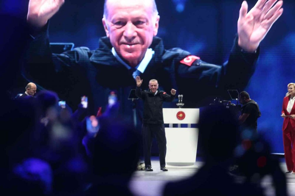 Başkan Erdoğan: Fabrikası nerede diyerek alay edenler vardı, işte burada! Türk markası olarak dünyada yolları süsleyecek