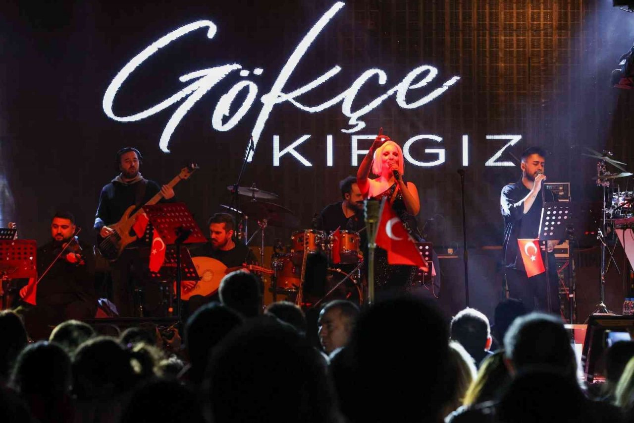 Buca’da 29 Ekim coşkusu