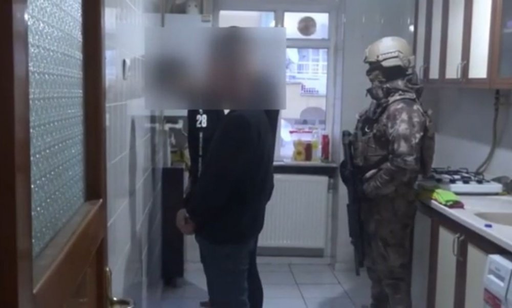 Diyarbakır’da  KONTRA-ATAK operasyonu! Yasa dışı bahis çetesi çökertildi! Kişisel verileri Deep Web'de satmışlar