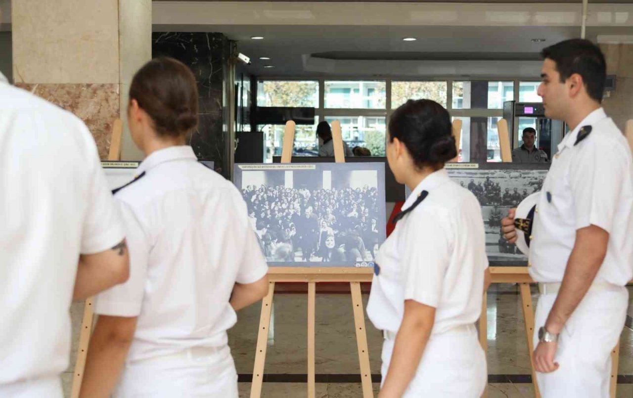 Dokuz Eylül’de fotoğraflarla ‘Atatürk’ün İzmir Günleri’