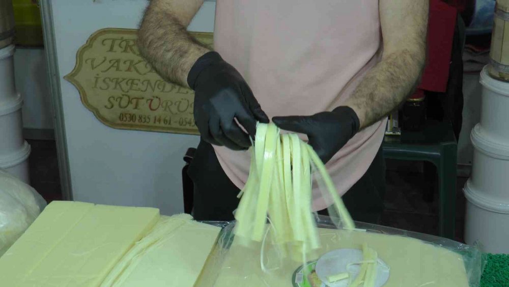 Kayseri'de 60 ilden 100'ü aşkın firmanın katıldığı Yöresel Ürünler Günleri'ne yoğun ilgi!