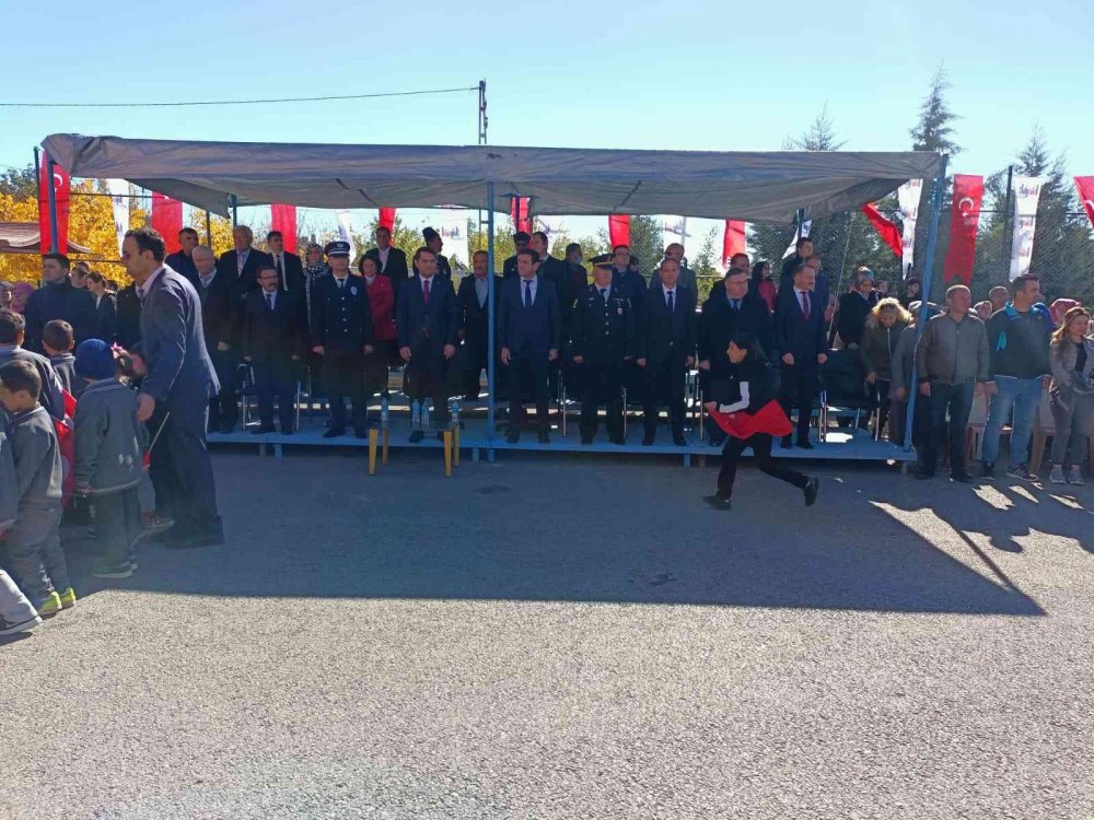 Konya haber! Hüyüklü 99 yaşındaki Zeynep ninenin şiirleri güne damga vurdu