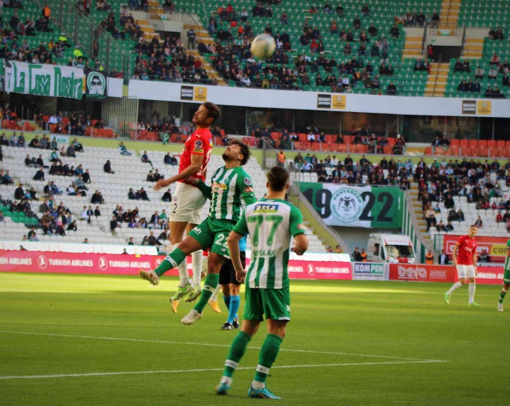 Konyaspor 2 puan da Kasımpaşa maçında heba etti!