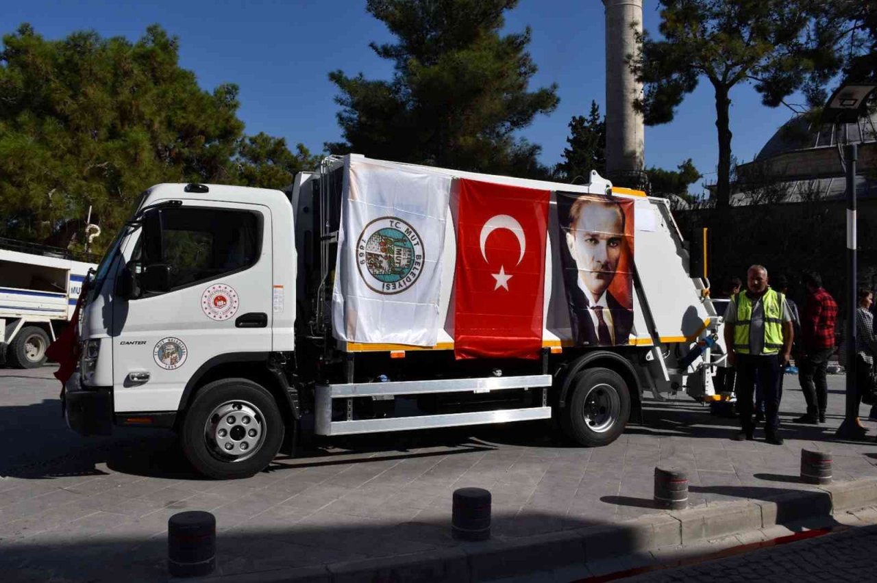 Mut Belediyesi’ne yeni araç