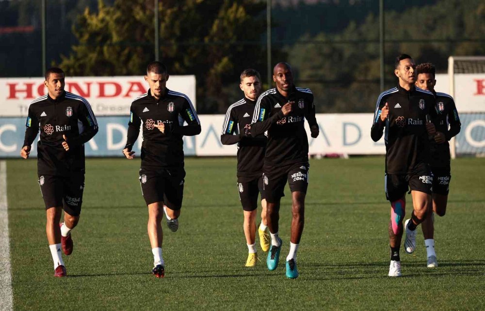 Şenol Güneş'in Beşiktaş mesaisi böyle başladı