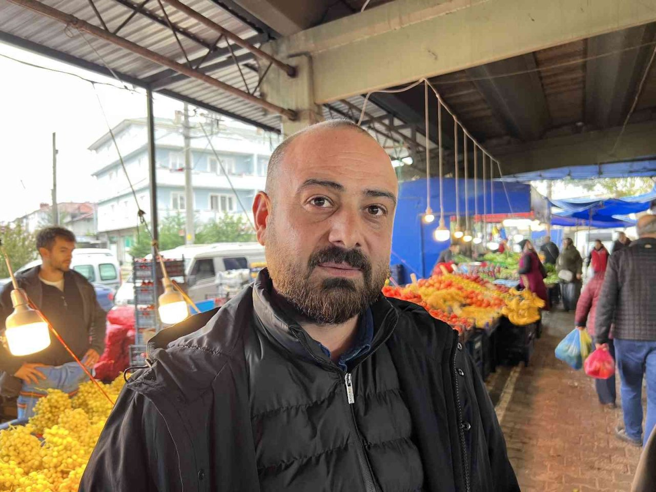 Kışlık meyveler pazara inmeye başladı