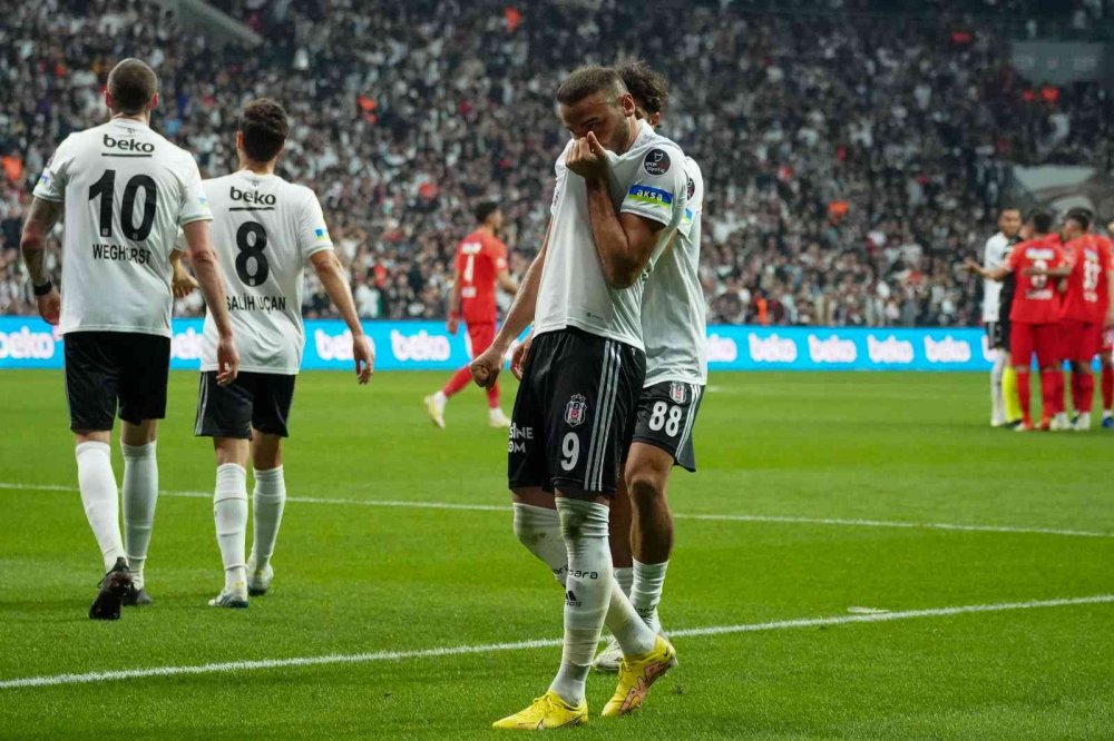 Beşiktaş Ümraniyespor'u farklı mağlup etti