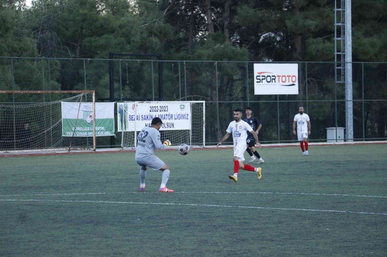 Çal Belediyespor üçte üç yaptı
