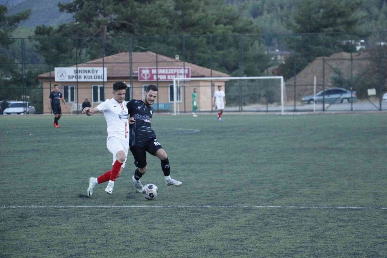 Çal Belediyespor üçte üç yaptı