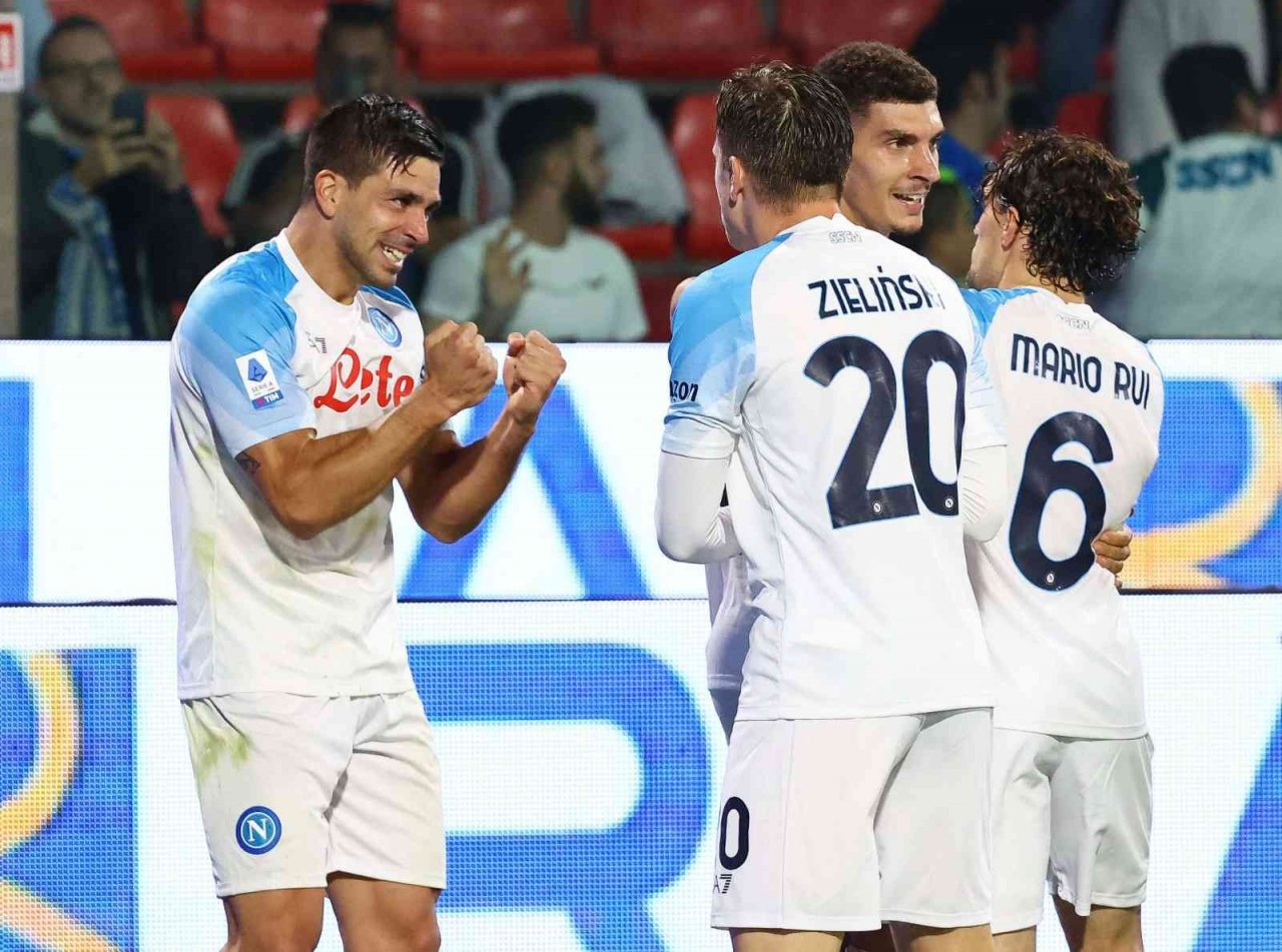 Napoli, bu sezonki performansıyla parmak ısırtıyor