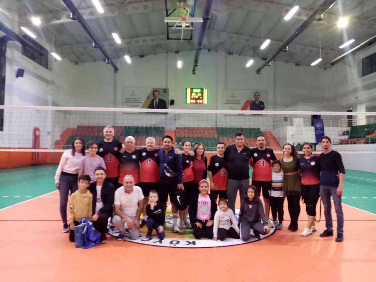 Köyceğiz’de Cumhuriyet kupasını Atatürk Ortaokulu kazandı