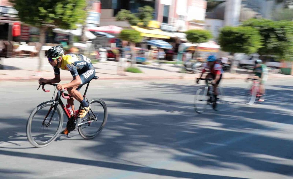 Türkiye Bisiklet Federasyonu Başkanı Müftüoğlu: Konya'da ülkemizi madalyaya götürecek bir tesisimiz var