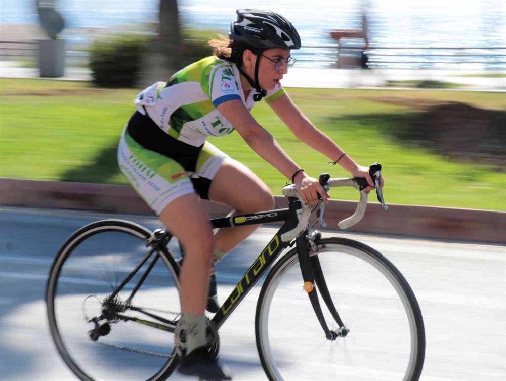 Türkiye Bisiklet Federasyonu Başkanı Müftüoğlu: Konya'da ülkemizi madalyaya götürecek bir tesisimiz var