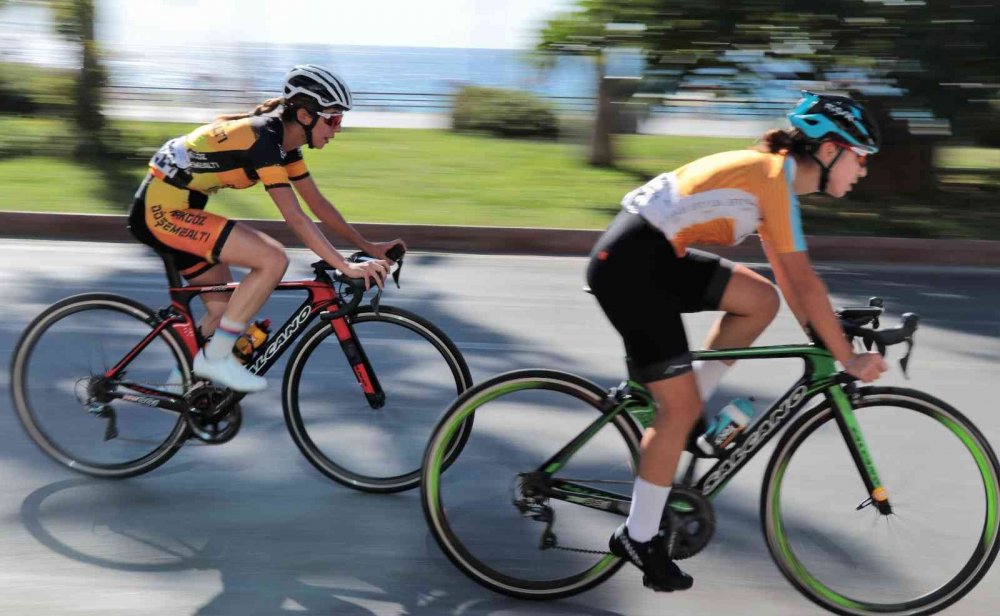 Türkiye Bisiklet Federasyonu Başkanı Müftüoğlu: Konya'da ülkemizi madalyaya götürecek bir tesisimiz var