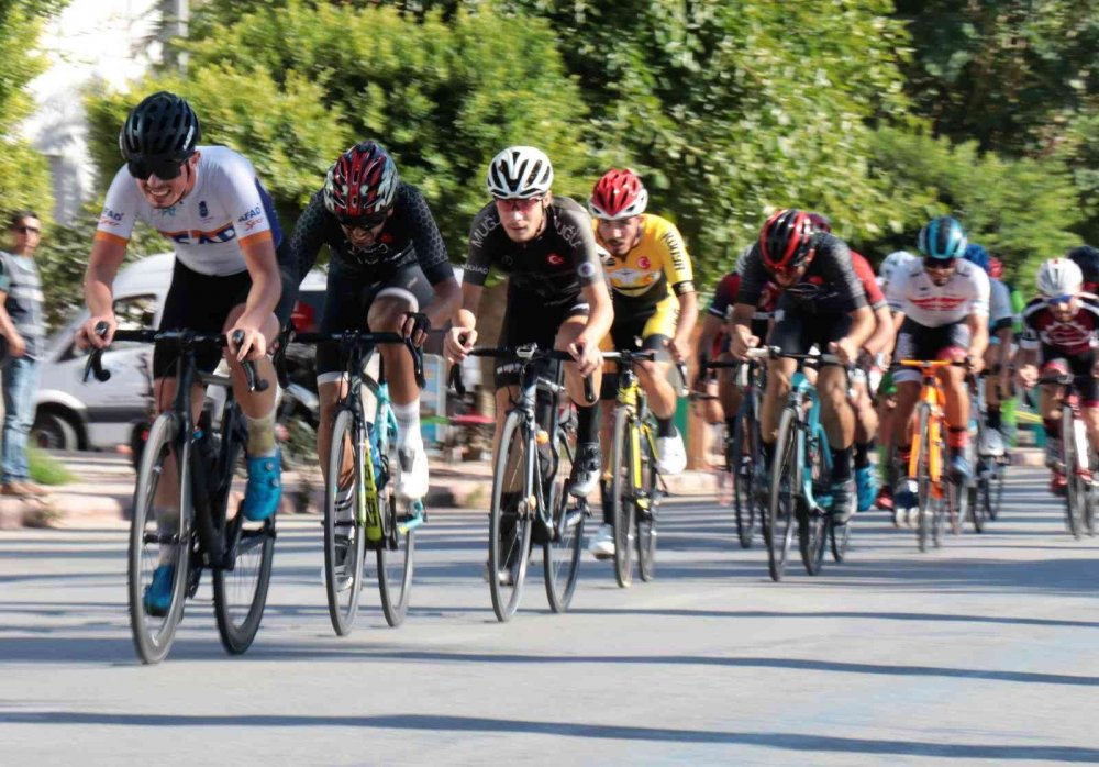 Türkiye Bisiklet Federasyonu Başkanı Müftüoğlu: Konya'da ülkemizi madalyaya götürecek bir tesisimiz var