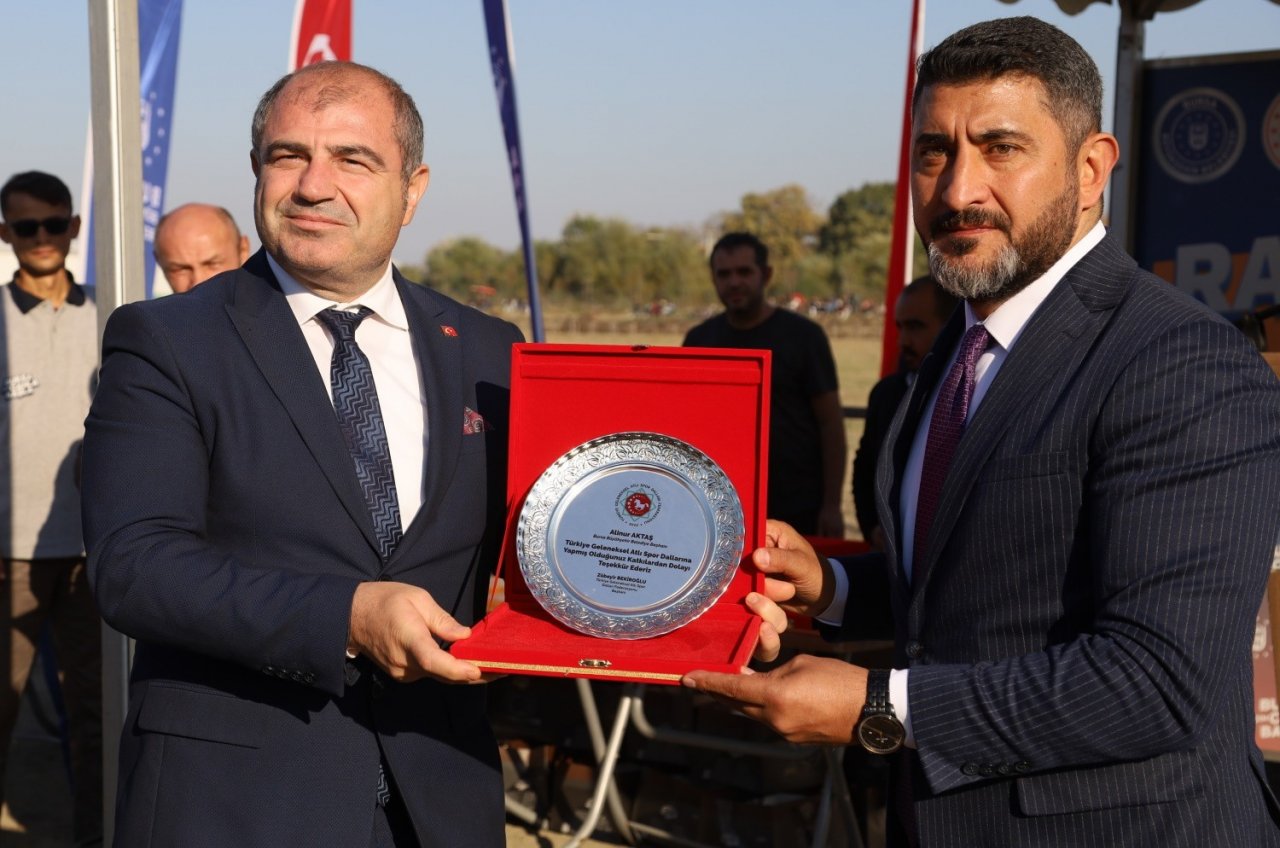 Rahvan atları şampiyonluğa koştu
