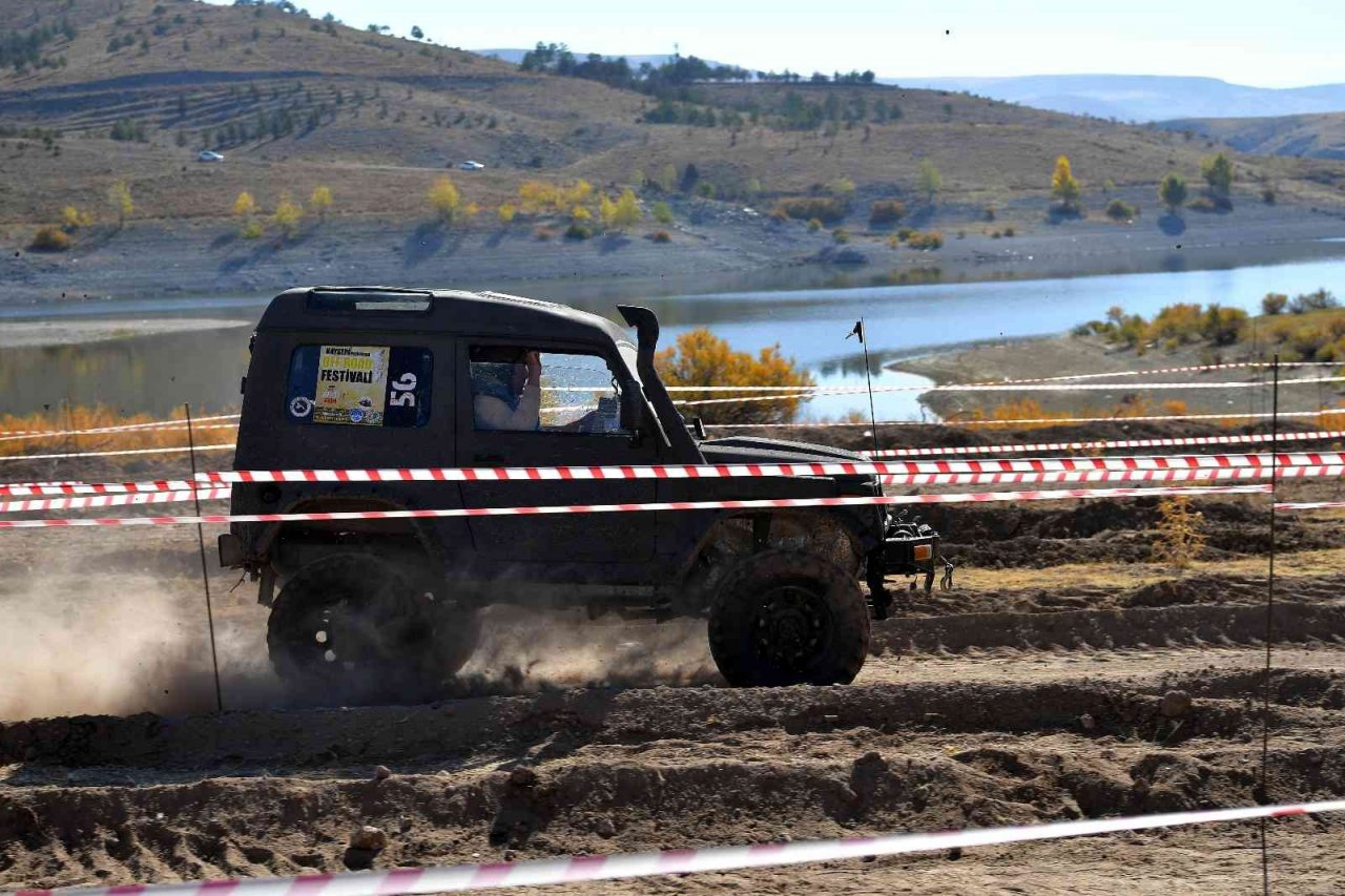 Büyükşehir’in off-road festivaline 60 ilden 250 araç katıldı