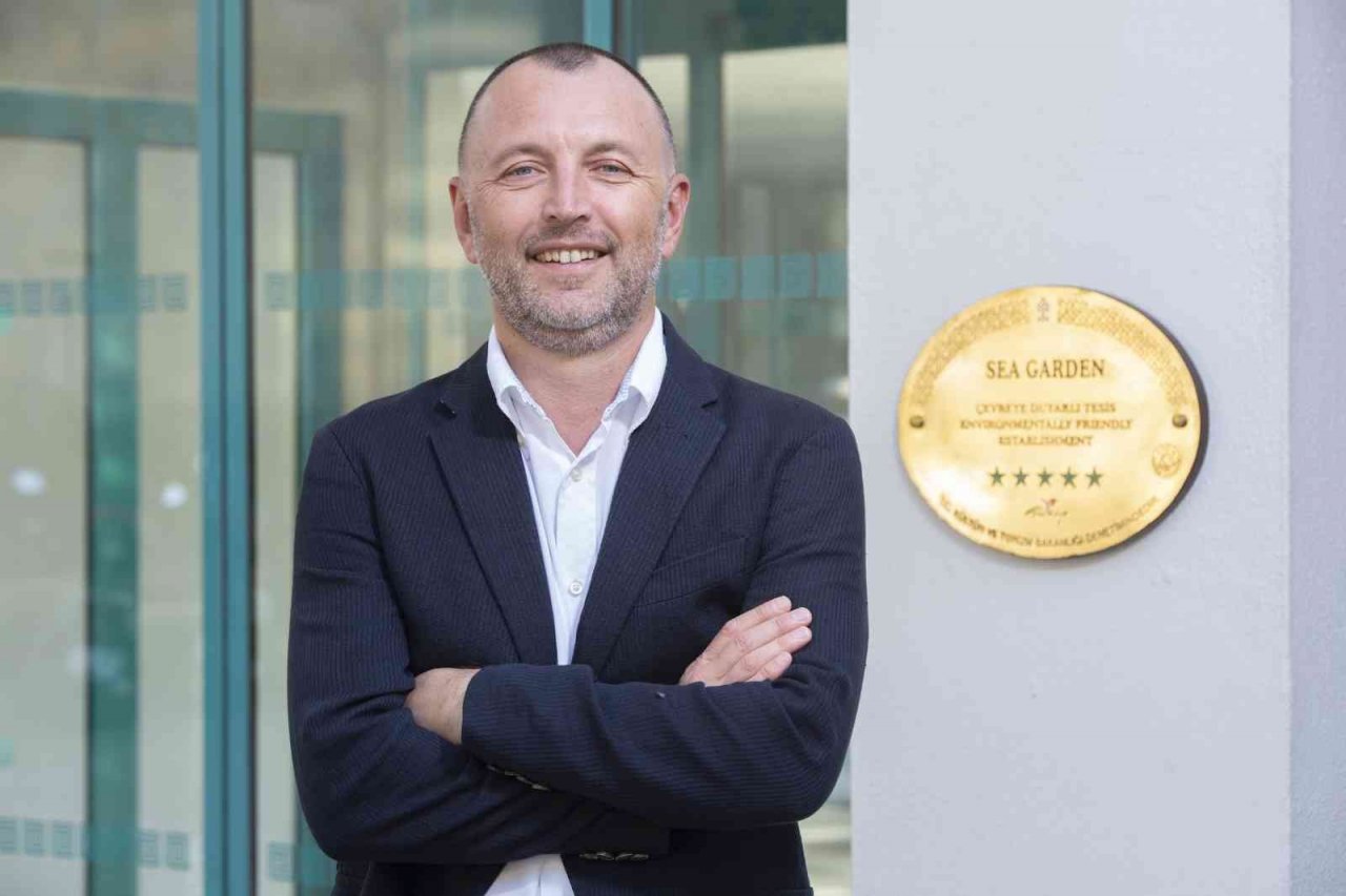 Uluslararası Arena Aquamasters Yüzme Şampiyonası’nda 2 bin 300 sporcu bir araya geldi