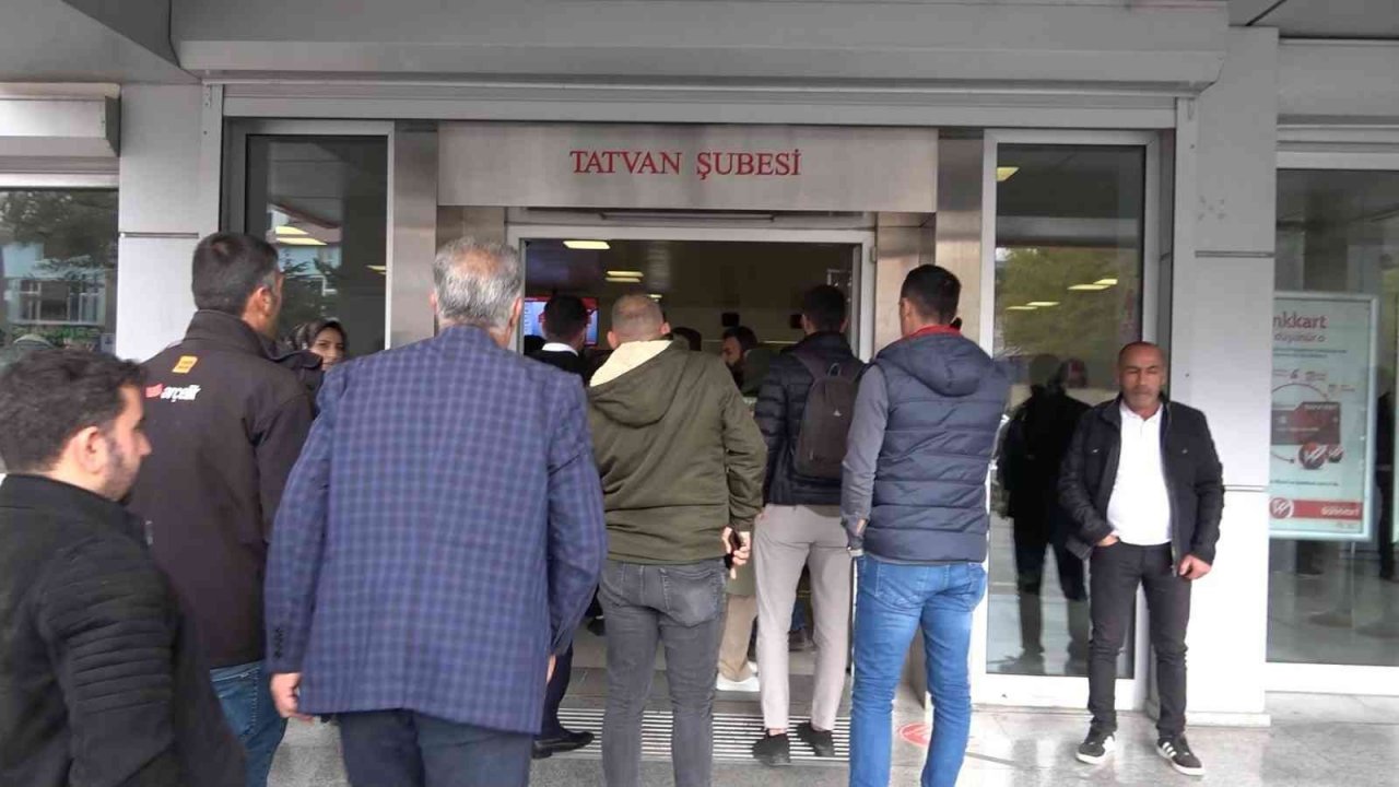 Bitlis’te TOKİ başvurusunda son gün telaşı