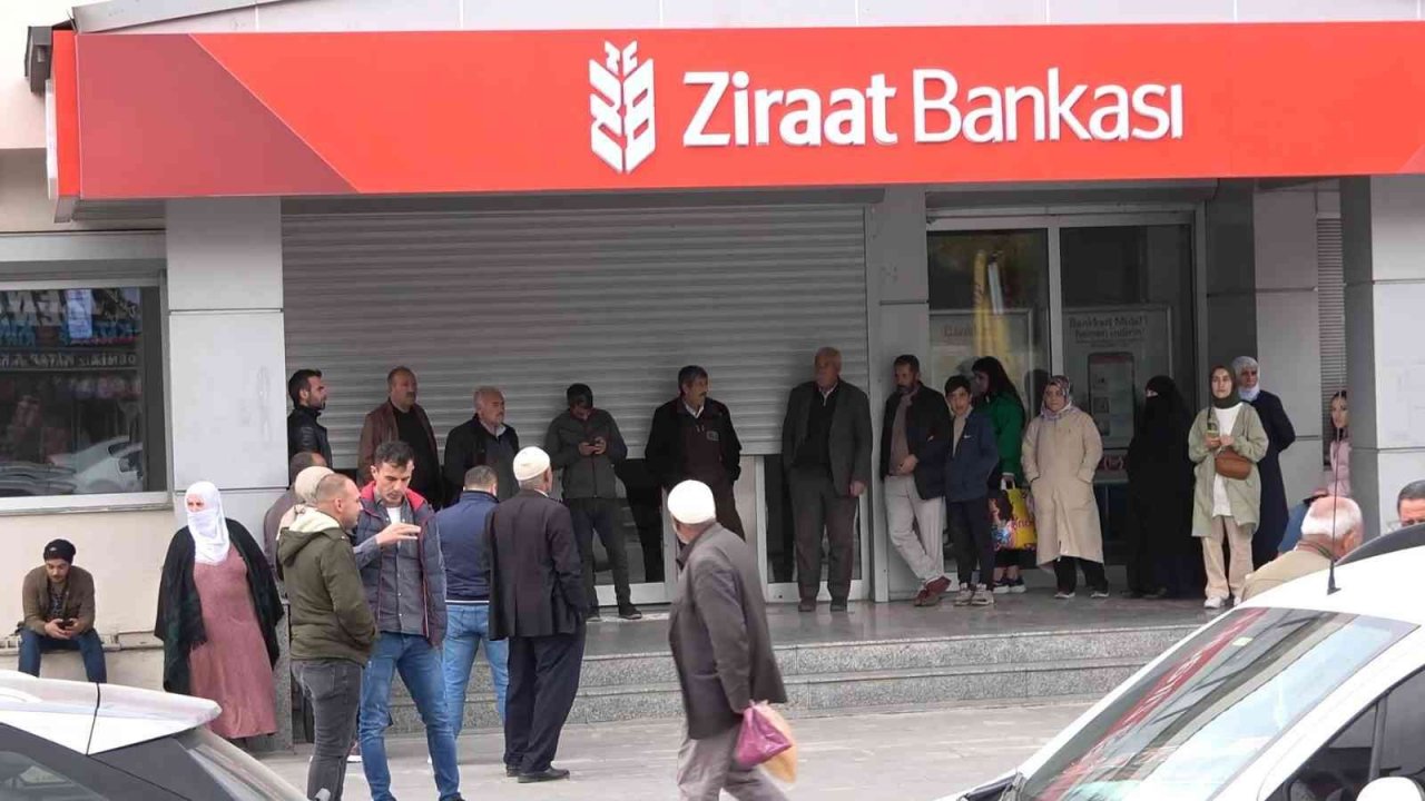 Bitlis’te TOKİ başvurusunda son gün telaşı