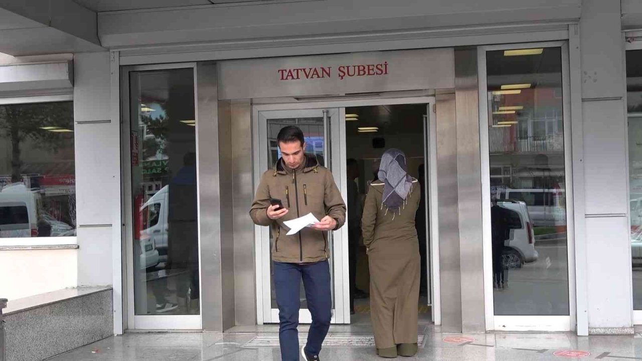 Bitlis’te TOKİ başvurusunda son gün telaşı