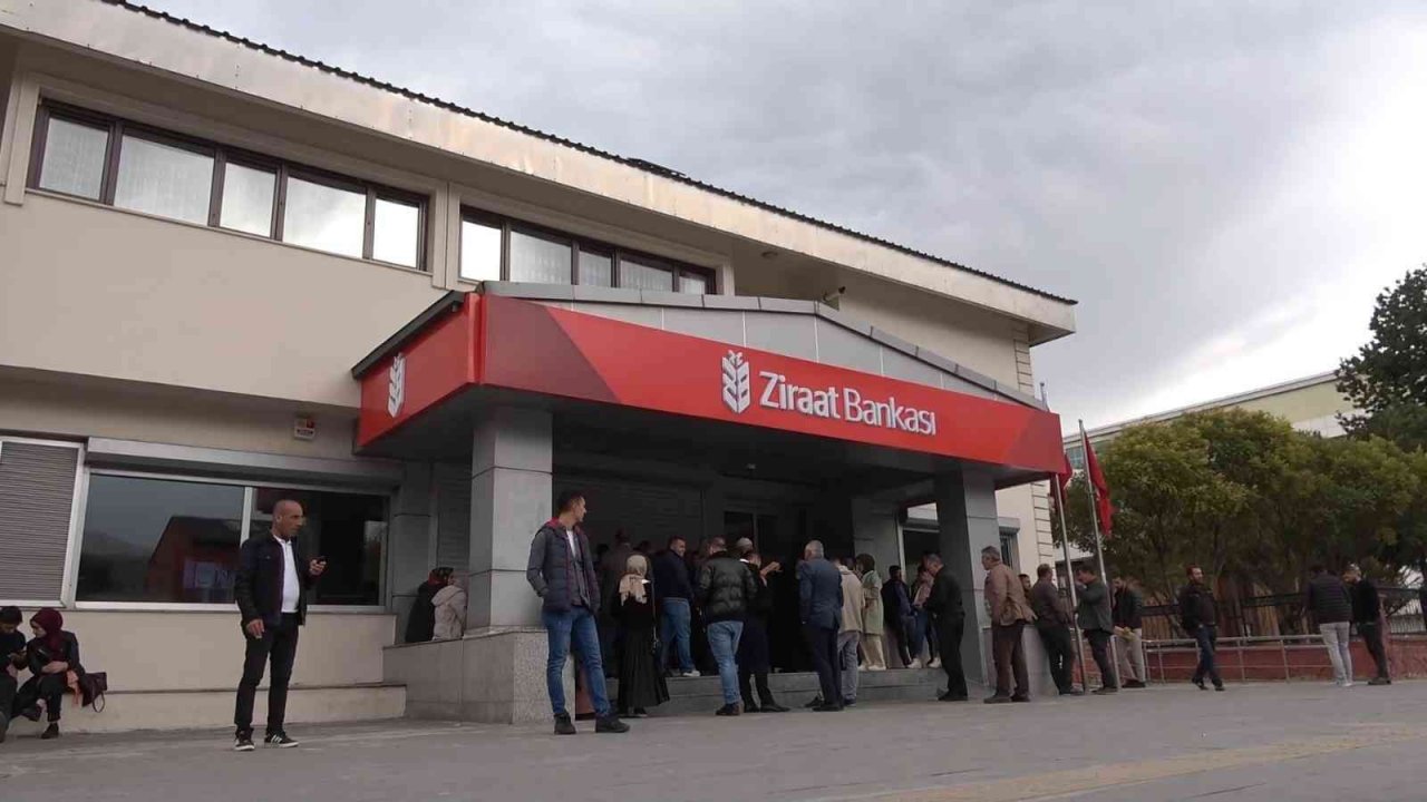 Bitlis’te TOKİ başvurusunda son gün telaşı