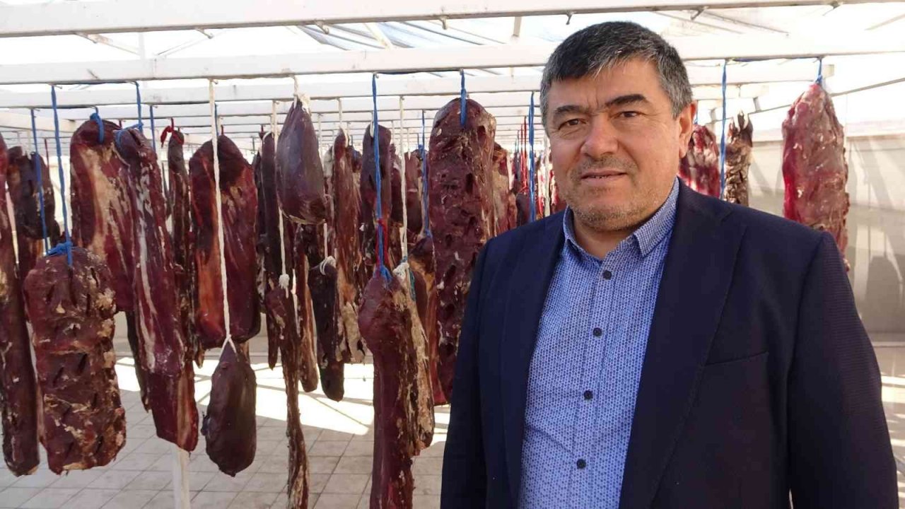 ’Pastırma sıcağı’ pastırmaya lezzet veriyor