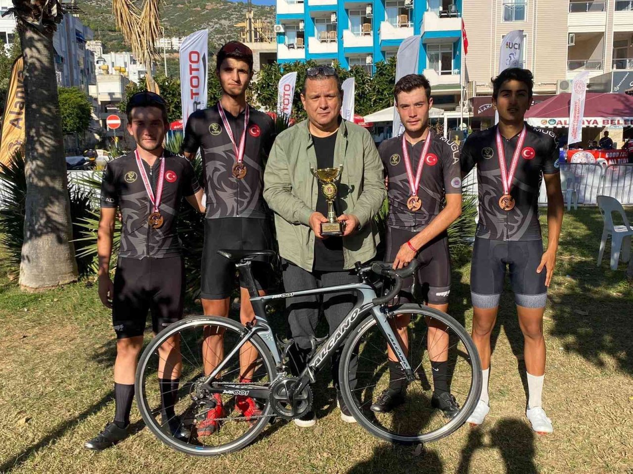 Muğlalı bisikletçiler Türkiye ikincisi