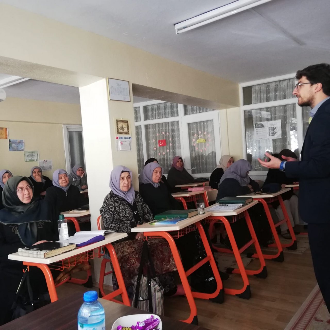 Uzman psikologlar Davranışsal Bağımlılıklar eğitimi verdi