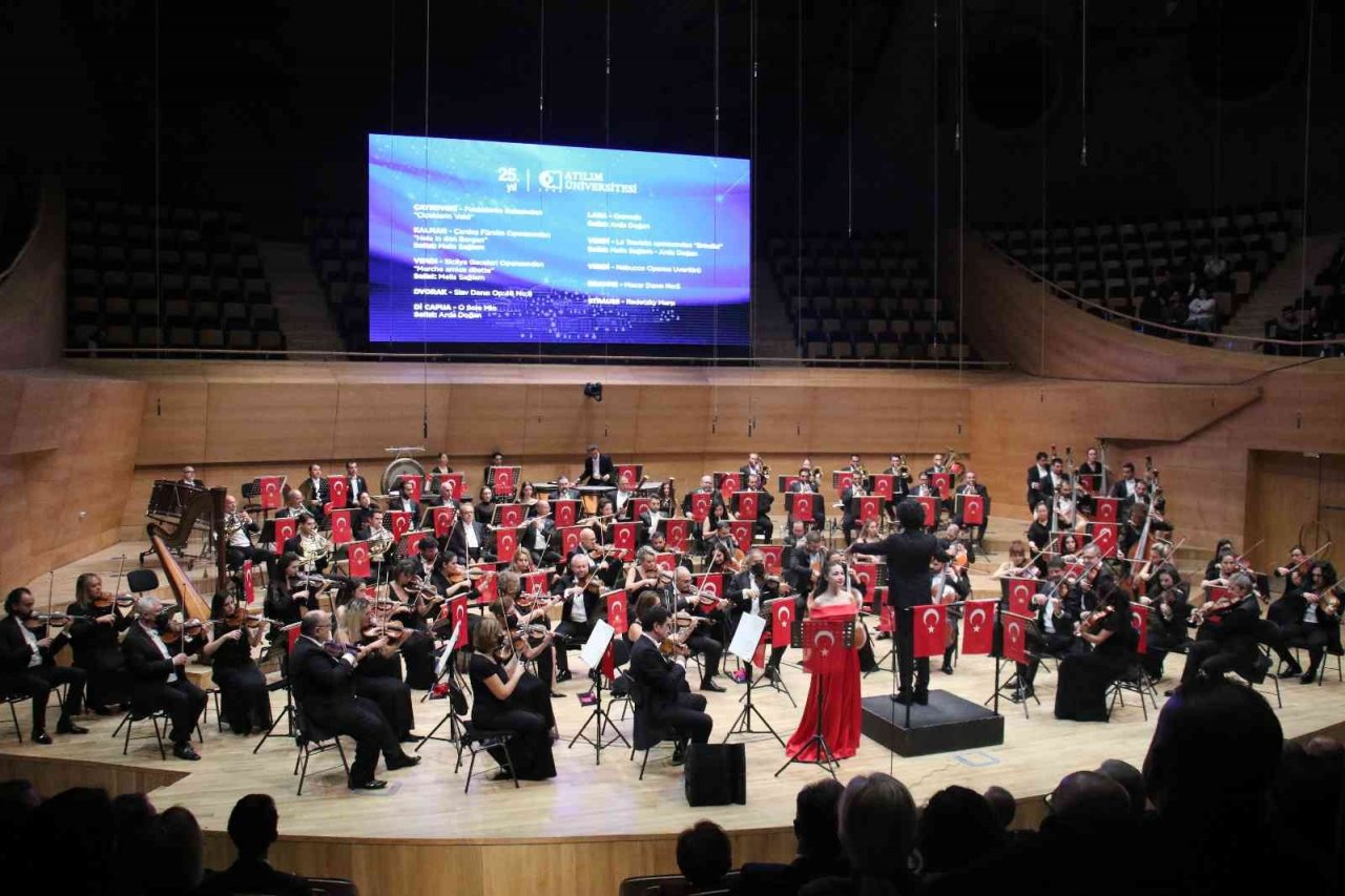 Atılım Üniversitesi 25. yaşını CSO Konseri ile kutladı