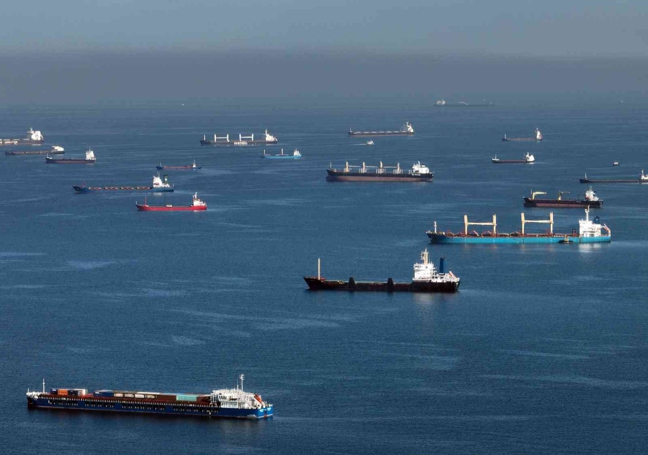 Tahıl koridoru için gelen gemiler İstanbul çevresinde bekliyor