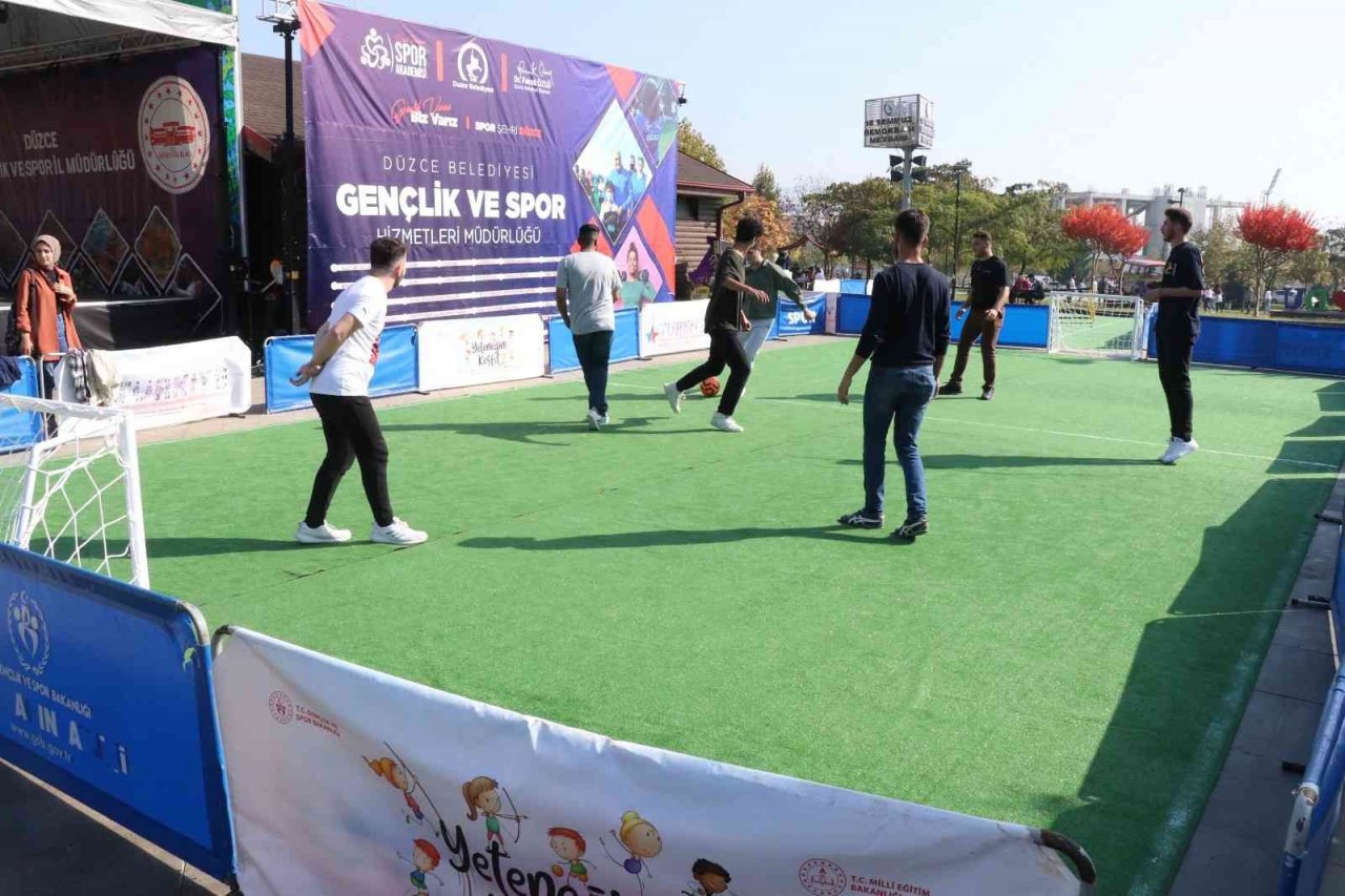 Hem spor yaptılar hem de kaynaştılar