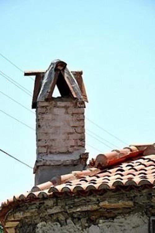 Muğla bacaları şekli sayesinde tütmeyi engelliyor