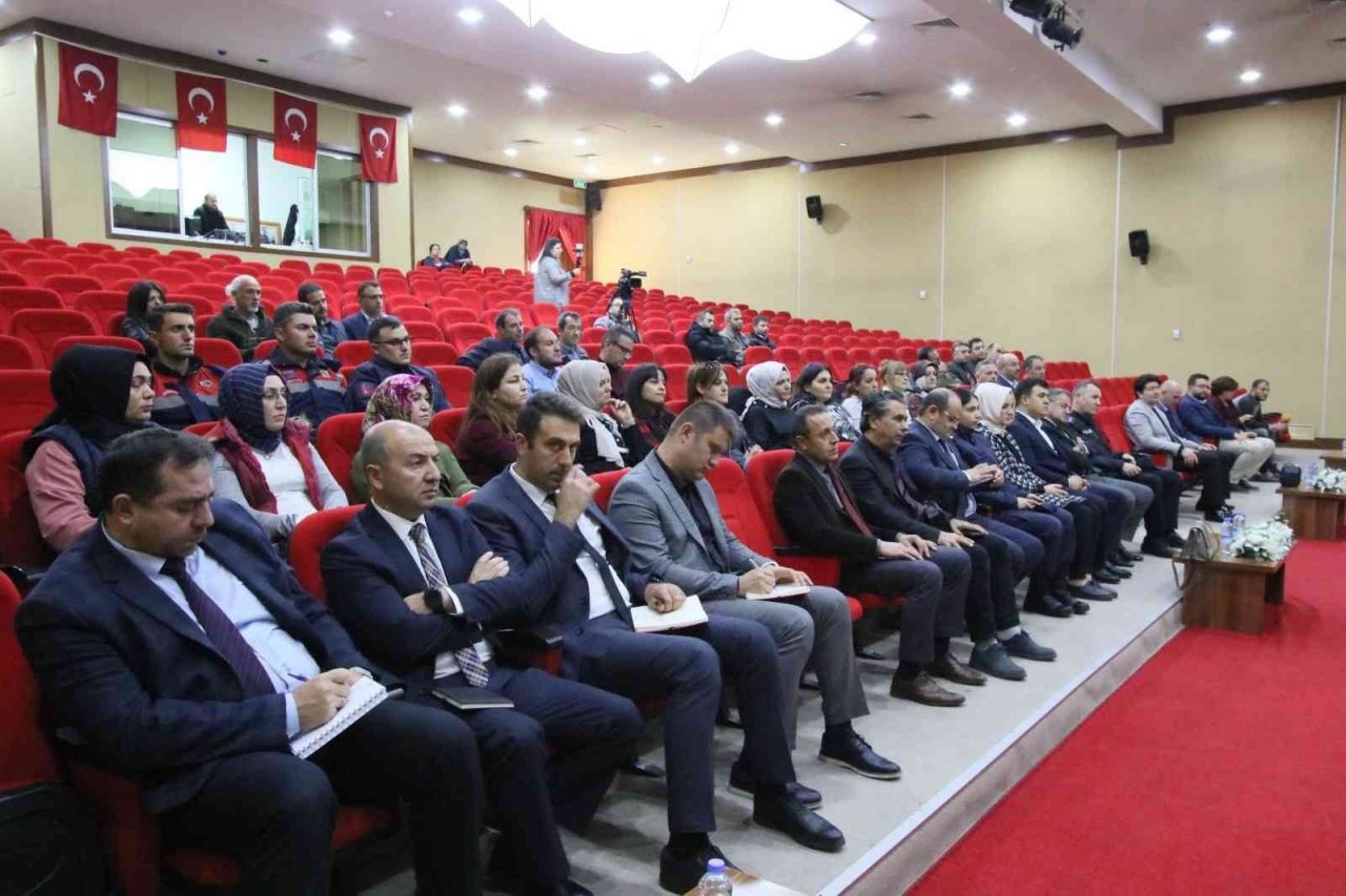 Hacılar’ın Gelişimine Yönelik İstişare Toplantısı Yapıldı