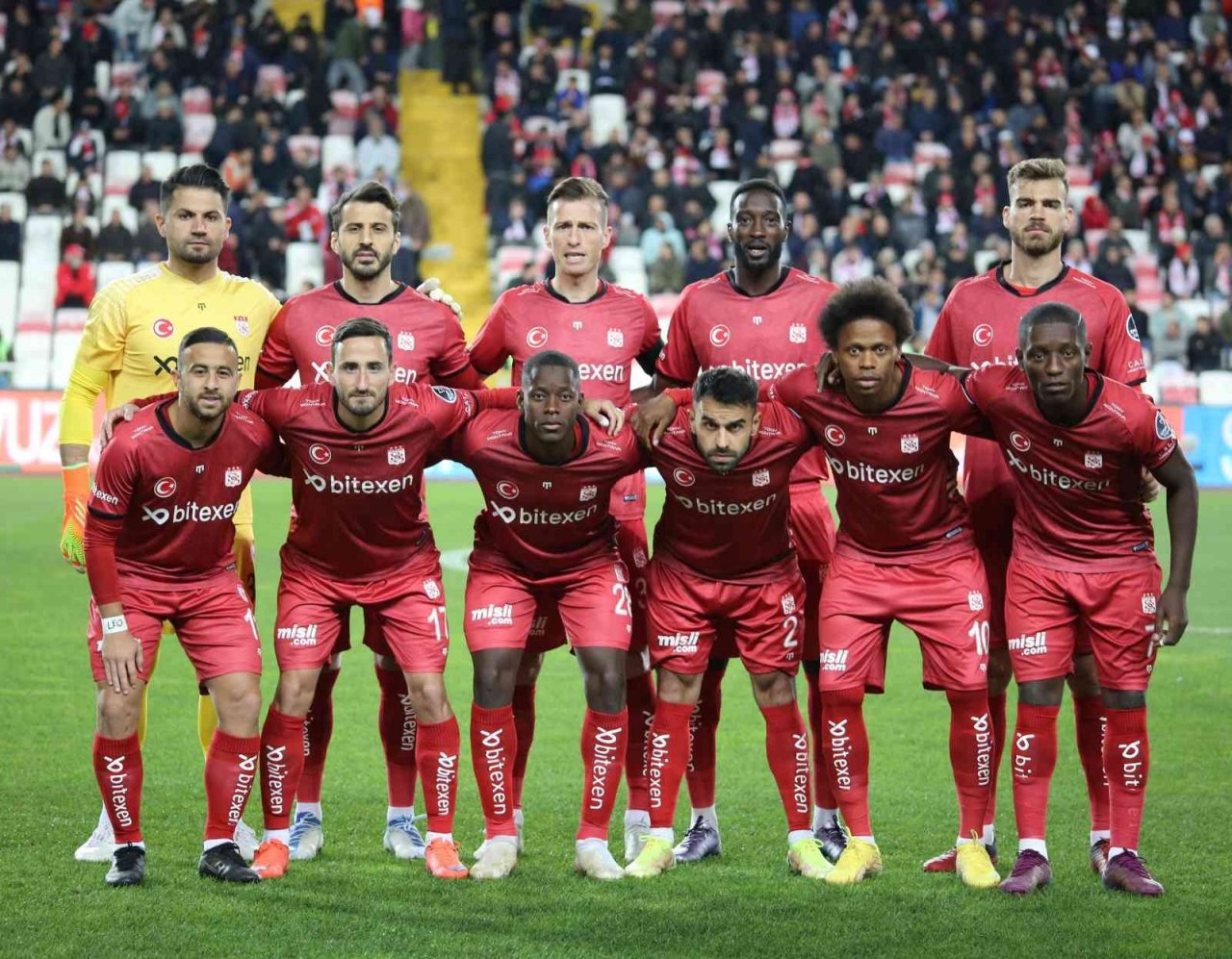 Sivasspor- Slavia Prag maçının medya programı belli oldu