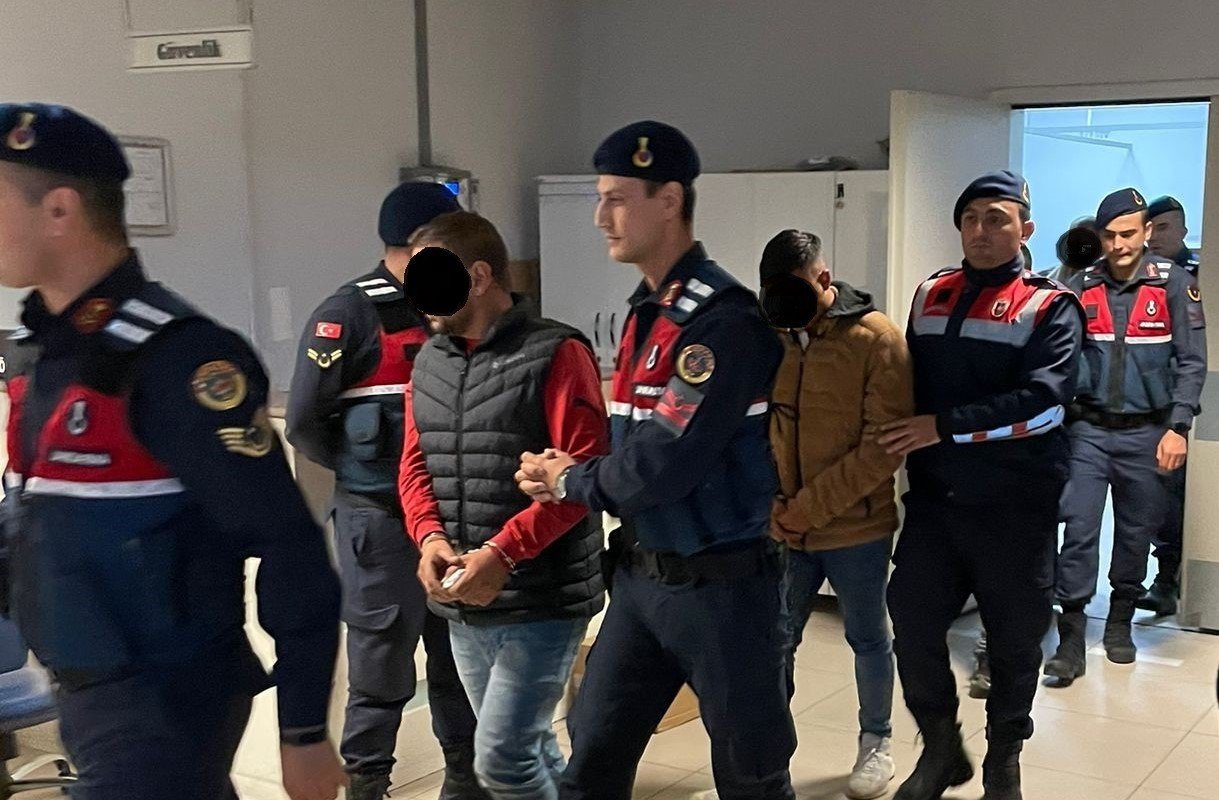 Kırkağaç’taki zeytin hırsızlığı şüphelisi 4 kişi tutuklandı