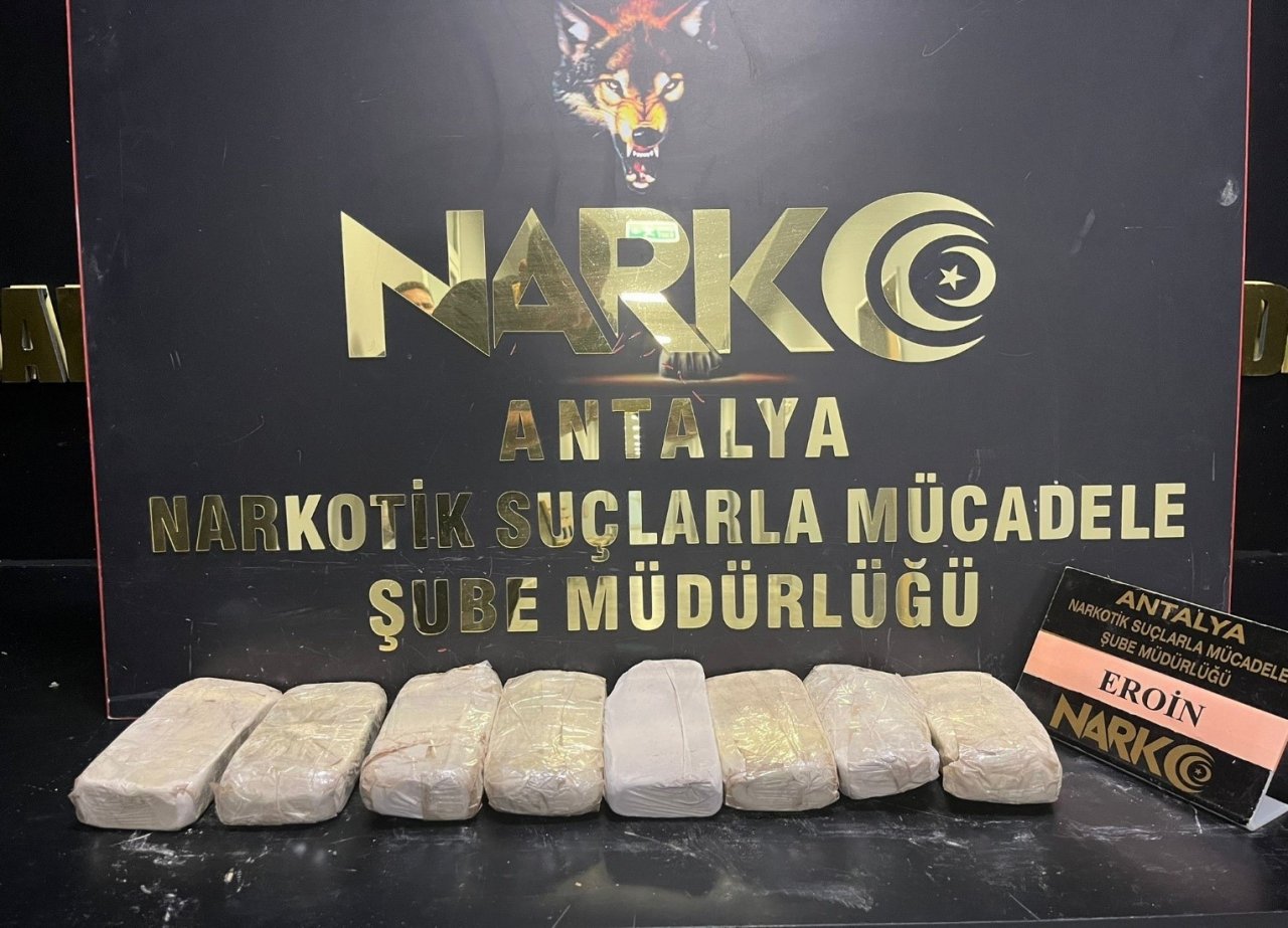 Antalya’da uyuşturucu operasyonlarında 327 şahsa işlem yapıldı