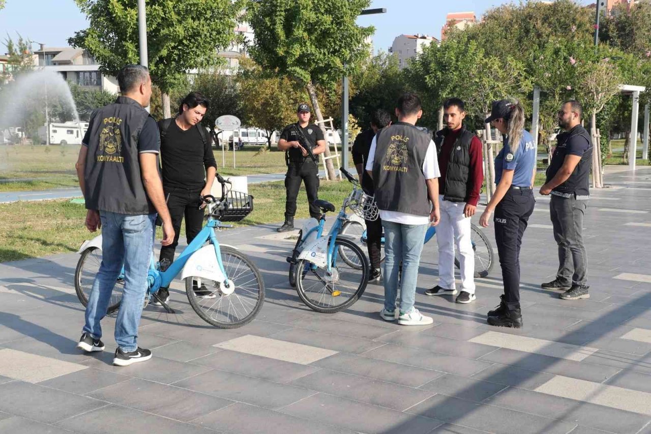 Antalya’da 756 polisle, ’Huzurlu Sokaklar’ uygulaması
