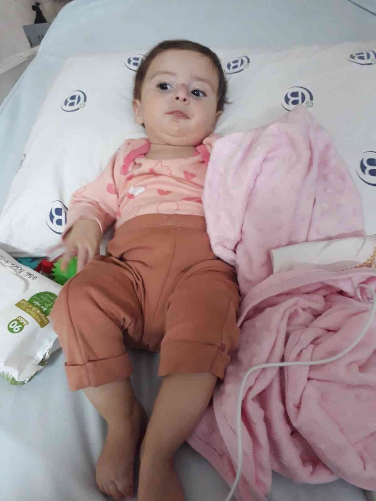 SMA hastası Arya bebeğin yardım kumbarasını çaldılar