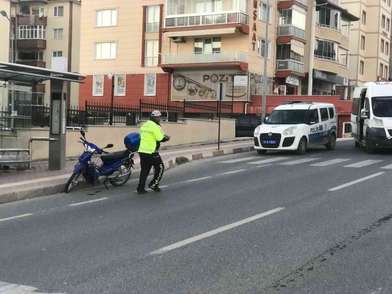 Bilecik’te motosikletin çarptığı 8 yaşındaki çocuk ve sürücü yaralandı