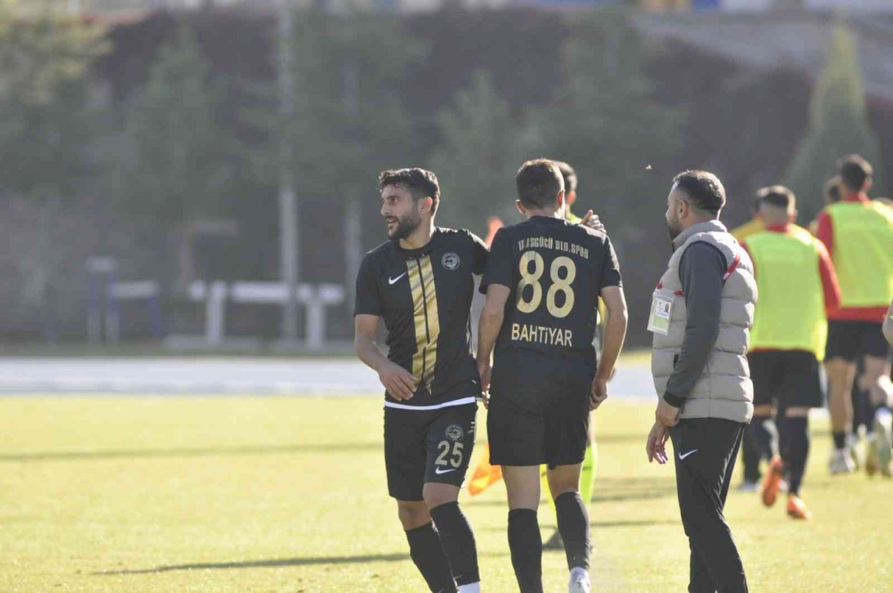 Bahtiyar Dolma golle tanıştı