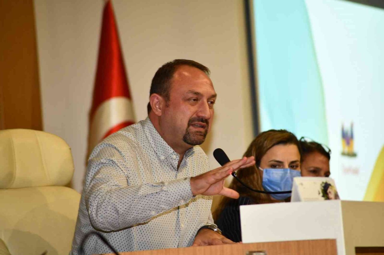 Gümrükçü’den Köyiçi çıkışı: "Rant çetelerine izin vermeyeceğiz"