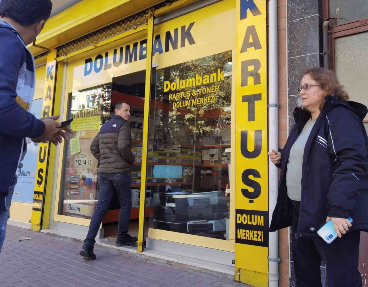 Kanada’dan Bursa’ya gelen kadını 500 bin lira dolandırdılar