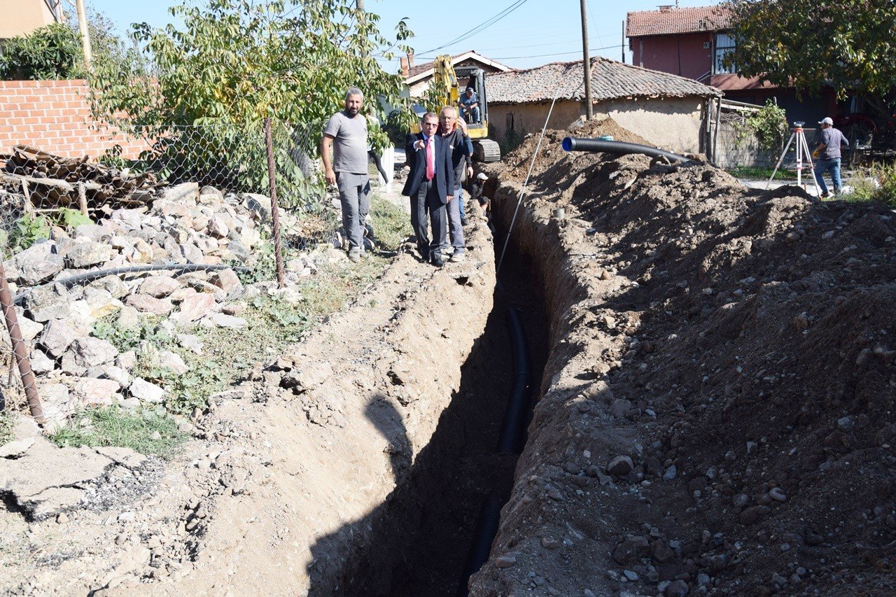 Kaymakam Gürdal, köylerde incelemelerde bulundu