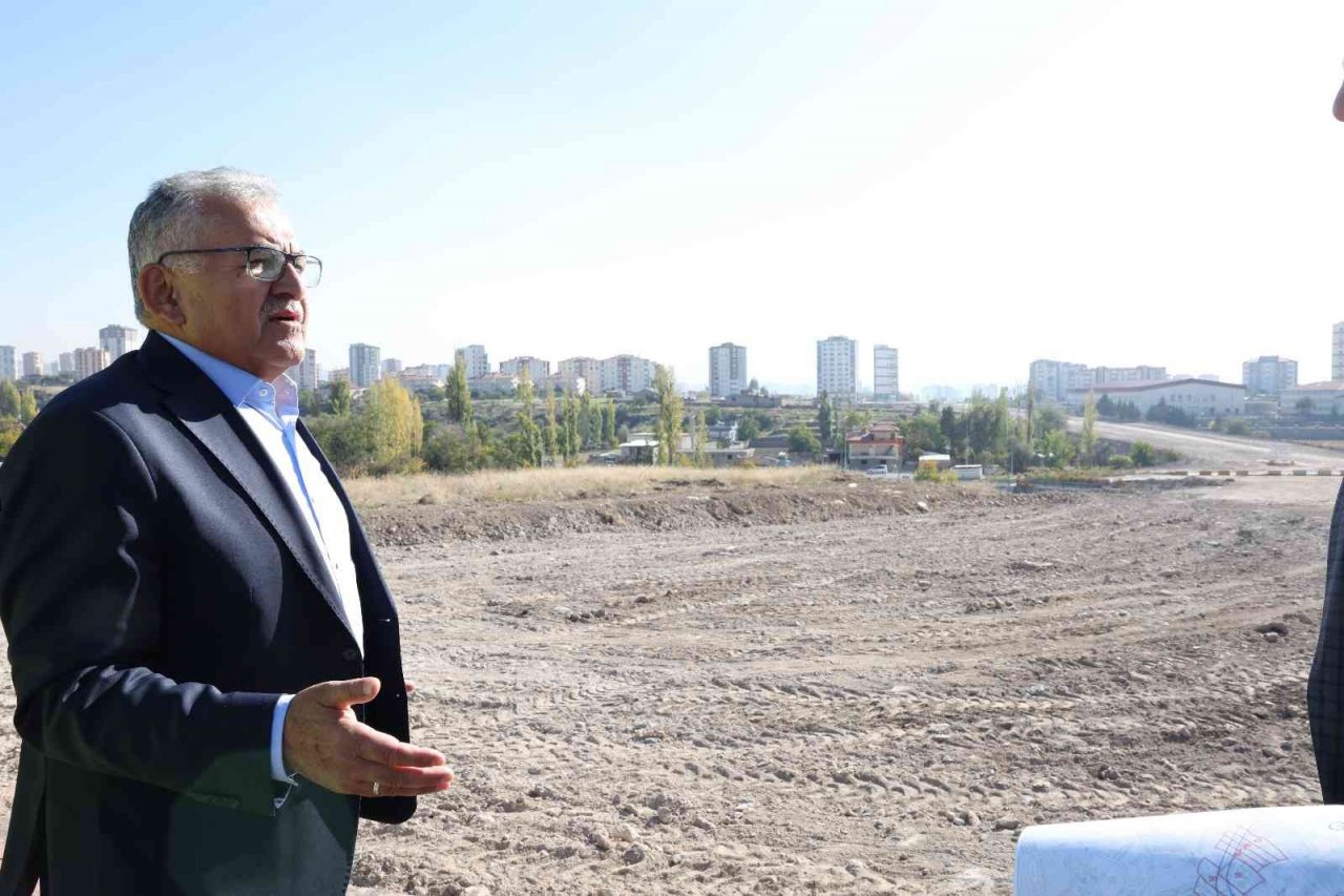 Başkan Büyükkılıç’tan Sivas Caddesine alternatif yol