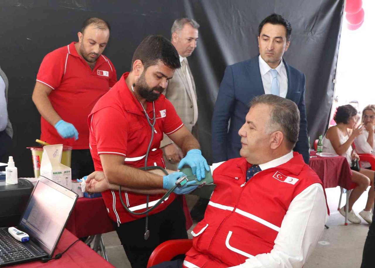 Koca: "Kızılay’a sahip çıkmak boynumuzun borcudur"