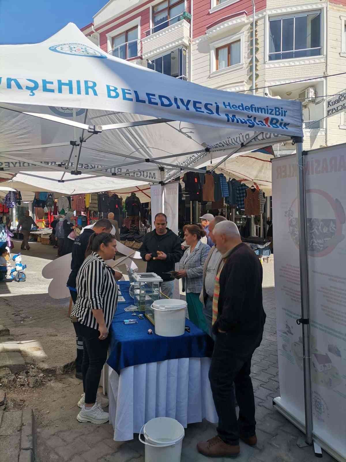 Vatandaşlara vektörle mücadele bilgilendirmesi