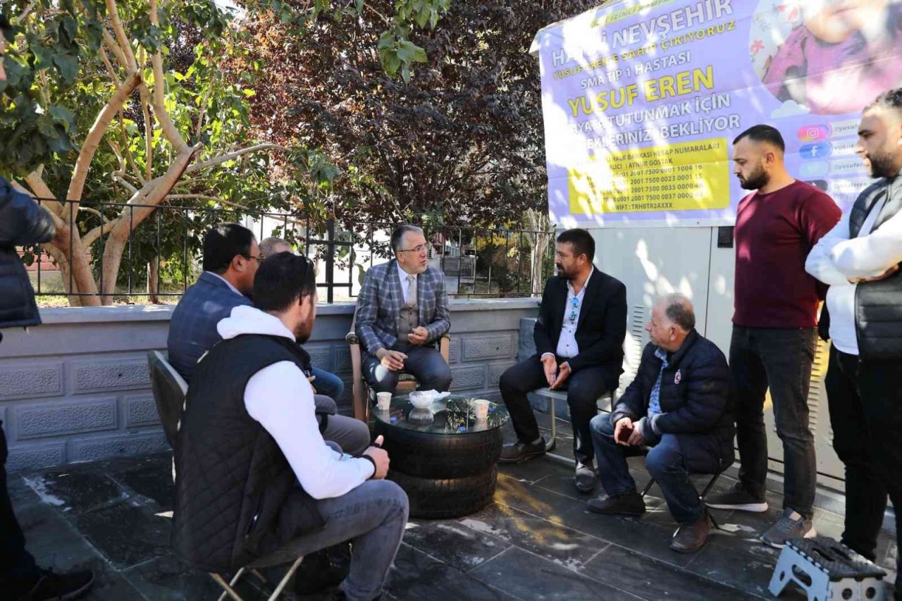 Başkan Savran minik Yusuf için direksiyona geçti