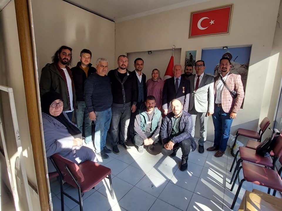 Şehit Aileleri Derneği’nden Ezine OSB’ye teşekkür ziyareti